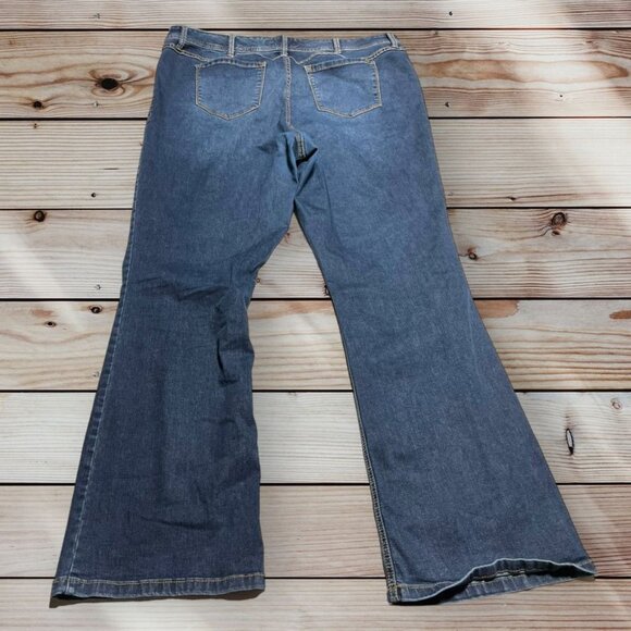 Torrid Luxe Slim Bootcut Jeans Size 24 - Picture 9 of 9